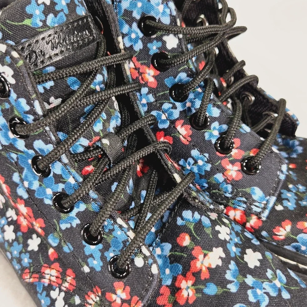 Dr‎ Martens Shoes Womens 7 Maelly Black Floral Canvas Boots Sneakers Air Walk